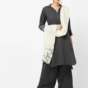 Cotton Kurta with palazzo pant /Tunic/Long Dress/Batik Print/Bollywood/Handmade/Tassel/Bohemian/Traditional/India/Summer/Textiles/