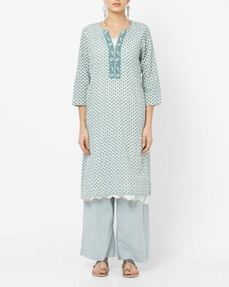 Ethnic cotton batik print kurta set / Embroidered/ Thread Work/Block Print / Bollywood / Long Tunic/ Summer Wear/Batik Print/ Handmade/