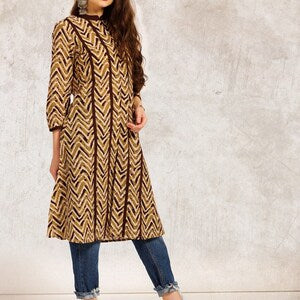 Kurta/ Ethnic Kurta/cotton/ Embroidered/Block Print / Bollywood / Long Tunic/ Summer Wear/ Bollywood/Batik/