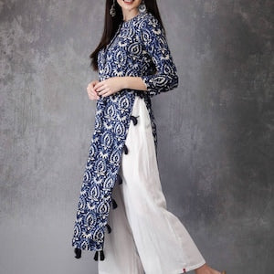 Cotton authentic Kurta/Kurta with Tassel Tunic/Long A line Dress/Batik Print/Bollywood/Handmade/Tassel/Bohemian/India/Summer