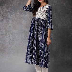 Ethnic blue colored Kurta/Tunic/Boho Style/Batik Print/Dabu Print/Block Print/Bollywood/