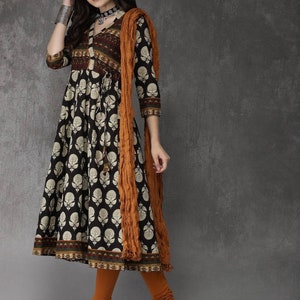 Ethnic Kurta Set/Dyes/Ethnic Cotton Suit Set/ Kurta/ Tunic / Churidar Pant with Dupatta/ Boho/Embroidered/ Bagru hand-block Print/