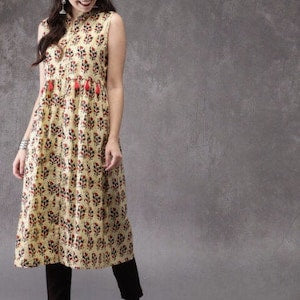 Kurta/ Ethnic Kurta/cotton/ Embroidered/Block Print / Bollywood / Long Tunic/ Summer Wear/ Bollywood/Batik/