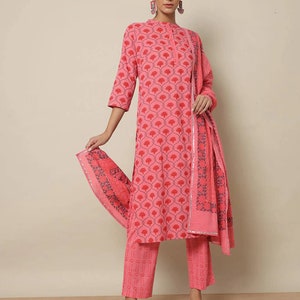 Printed Cotton Straight Kurta with Pants & Dupatta/ Batik print/Organic Cotton/ India/