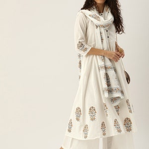 Women Solid Thread Work/ Embroidered/Tunic/Cotton Silk Kurta with Trousers