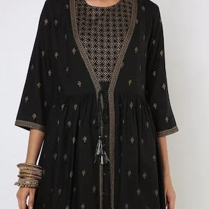 Handmade/Ethnic Cotton Long Kurta With Ethnic Jacket / Tunic/ Embroidered / Thread Work/ Batik Floral Print/ Summer Wear/ India/Boho/