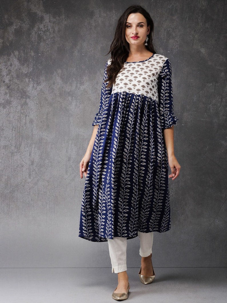 Ethnic blue colored Kurta/Tunic/Boho Style/Batik Print/Dabu Print/Block Print/Bollywood/