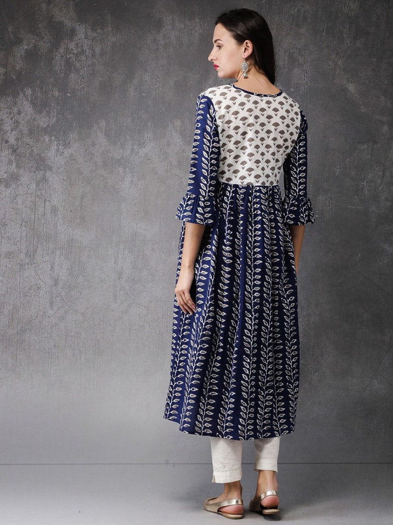 Ethnic blue colored Kurta/Tunic/Boho Style/Batik Print/Dabu Print/Block Print/Bollywood/