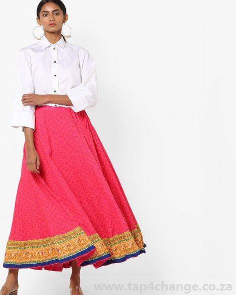 Cotton anarkali Boho skirt/Long skirt/ Dress/Bohemian/ Batik Print/Bollywood/Handmade/Tassel/Bohemian/Traditional/India/Summer/Textiles/