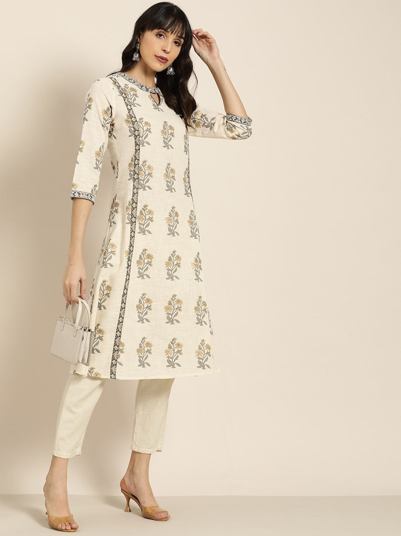 Cotton 100%/ A line Kurta /Tunic/Long Dress/Batik Print/Bollywood/Handmade/Tassel/Bohemian/Traditional/India/Summer/Textiles/